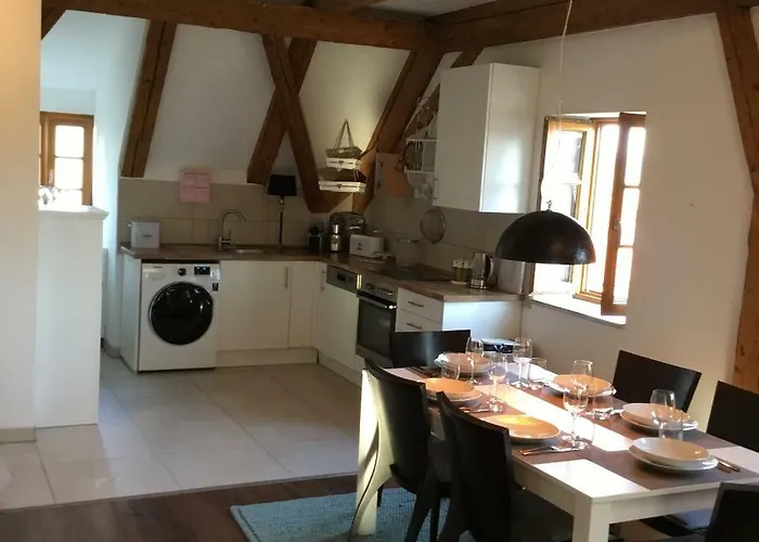 Apartment Loh 2 *