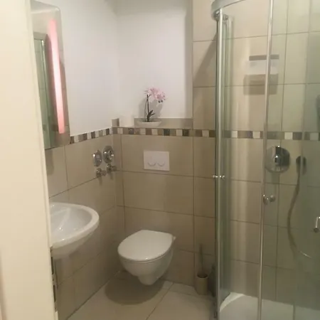 Loh 2 Apartment *